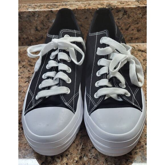 No Boundaries Womens Classic Lace up Canvas Sneaker Black with White Sole 11 - Picture 12 of 16